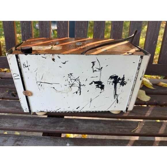 50s Motorola Model 62X AM Radio "The Dashboard Radio" - Untested - Sold As Is - Picture 7 of 7